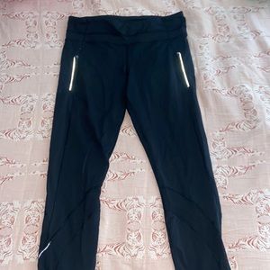 black mesh lululemon leggings